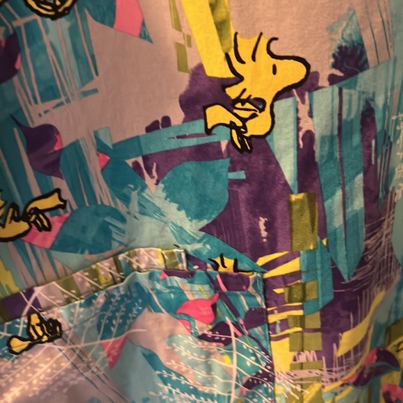 Peanuts Woodstock Scrub Top Size Medium Nurse Doctor Dentist Yellow Purple Blue - Picture 6 of 11